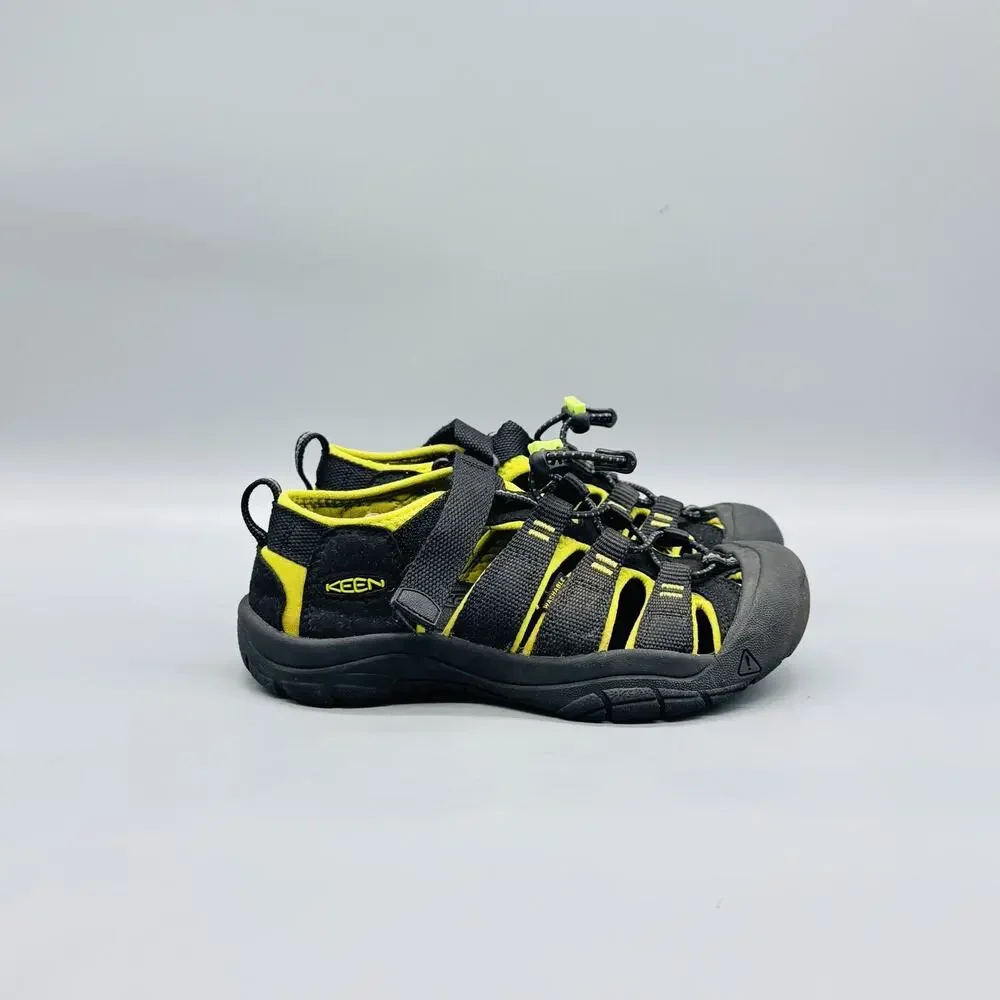 Keen Sandals Kids Boy 2 Black Yellow Closed Toe Water Hiking Sport Outdoor Shoes
